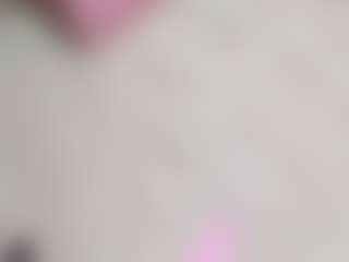 Live cam show with SaraHagen - HD on livesuperchat.net
