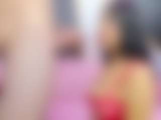 Live cam show with SaraHagen - Handjob on Camsoda
