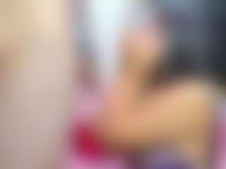 Live cam show with SaraHagen - Facial Piercings on Camming Site