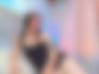 Live cam show with DafneQueen - Normal on Camsoda Late Night