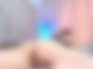 Live cam show with DafneQueen - Thin on Gym Cam Girls