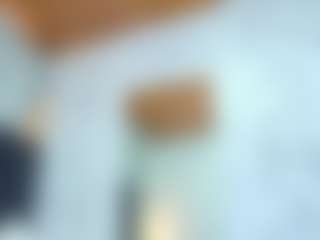 Live cam show with DafneQueen - Twerk on CamClone