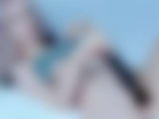 Live cam show with Excited-Blizzard - White on TeamSkeetLive | united states
