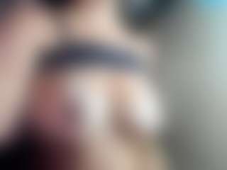 Live cam show with Goddess-Celeste - Camel Toe on sexytreat.net