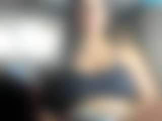 Live cam show with Goddess-Celeste - Cock Rating on Cam Slut