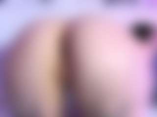 Gorgeous-Luna's Live Sex Cam Show