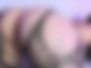 Gorgeous-Luna's Live Sex Cam Show