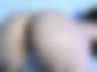 Gorgeous-Luna's Live Sex Cam Show
