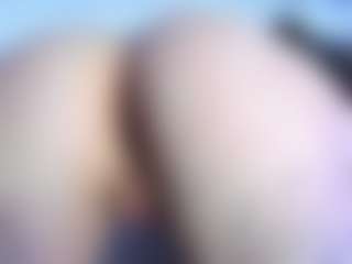 Gorgeous-Luna's Live Sex Cam Show