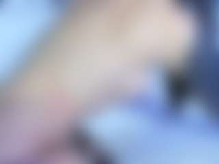Live cam show with Gorgeous-Luna - Facial Piercings on CamClone