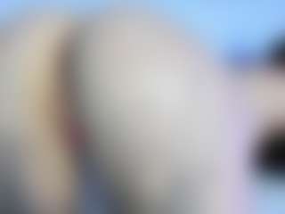 Gorgeous-Luna's Live Sex Cam Show