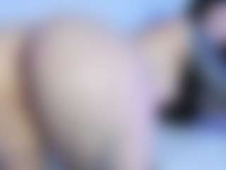 Gorgeous-Luna's Live Sex Cam Show