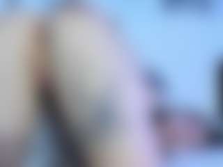 Live cam show with Gorgeous-Luna - Butt Plug on xheatlive.com
