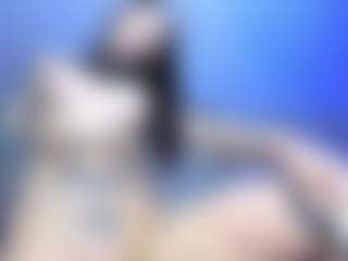 Gorgeous-Luna's Live Sex Cam Show