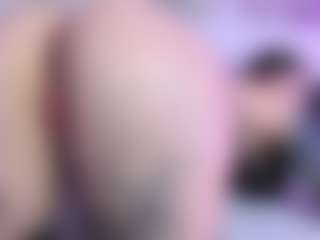 Live cam show with Gorgeous-Luna - Facial Piercings on Hubzter Live