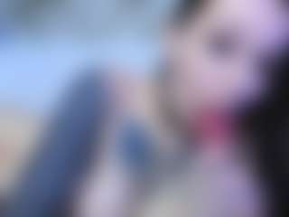 Gorgeous-Luna's Live Sex Cam Show