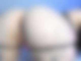 Live-Cam-Show mit Gorgeous-Luna - Butt Plug auf Camsoda