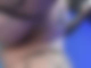 Live cam show with Gorgeous-Luna - Facial Piercings on CamwithHer