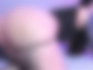 Live cam show with Gorgeous-Luna - Nora on CamClone