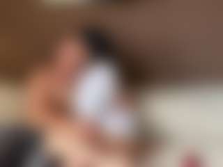 Live cam show with TopModels15 - Brown Eyes on AdultVida.com