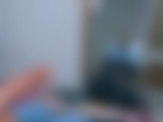 Live cam show with AudreyBrookss - Gagging on Camsoda