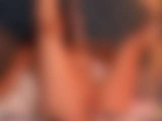Live cam show with Daniela-Brooks - Nipple Play on Camsoda Late Night