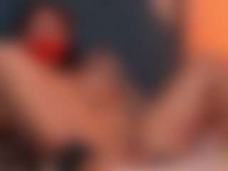Live cam show with Daniela-Brooks - Shaved on fapnchat