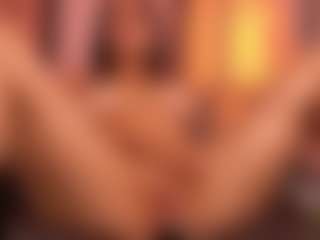 Live cam show with Daniela-Brooks - Shaved on makecum.org