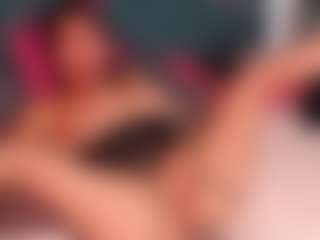 Daniela-Brooks's Live Sex Cam Show