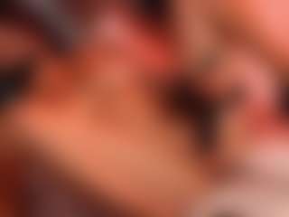 Daniela-Brooks's Live Sex Cam Show