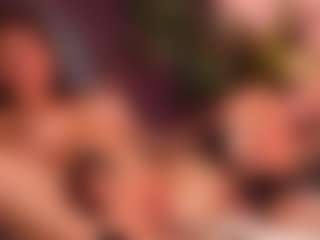 Daniela-Brooks's Live Sex Cam Show