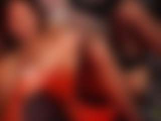 Live cam show with Daniela-Brooks - Vr Sex on friskycurves.com