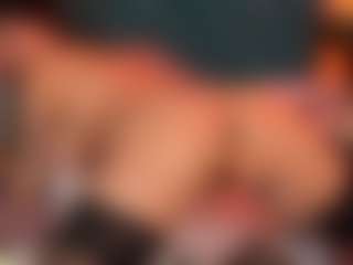 Daniela-Brooks's Live Sex Cam Show
