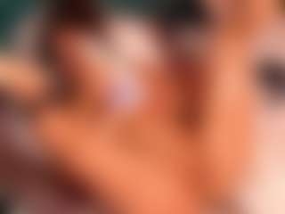 Daniela-Brooks's Live Sex Cam Show