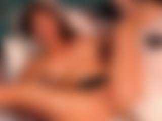 Daniela-Brooks's Live Sex Cam Show