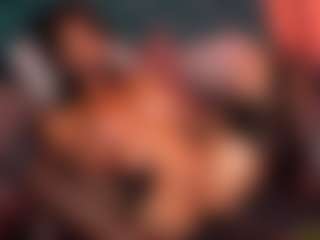 Daniela-Brooks's Live Sex Cam Show