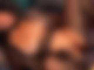 Live cam show with Daniela-Brooks - Nipple Play on Camsoda