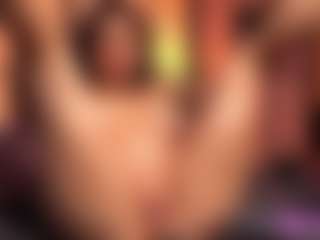 Daniela-Brooks's Live Sex Cam Show