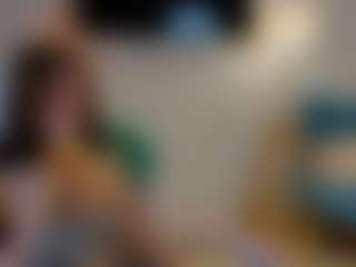 Live cam show with Hailey-Green - Costume on SpankPalCams