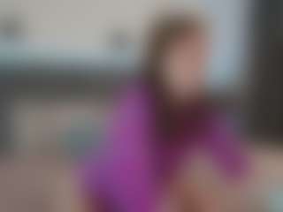 Live cam show with Hailey-Green - Ass Bouncing on eurowanks.com