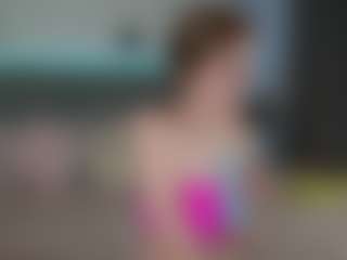 Pokaz na żywo z Hailey-Green - Bikini na Camsoda