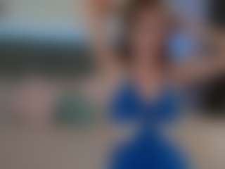 Live cam show with Hailey-Green - Game on Camsoda
