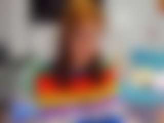 Hailey-Green's Live Sex Cam Show
