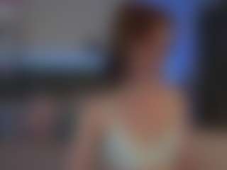 Hailey-Green's Live Sex Cam Show