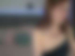 Live cam show with Hailey-Green - Oil on Camsoda
