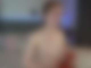 Live cam show with Hailey-Green - Ass Bouncing on Camiplay Live