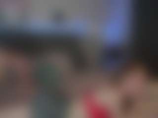 Live cam show with Hailey-Green - Thin on xxxlivecams.org