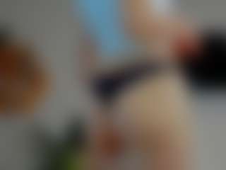 Live cam show with Hailey-Green - Domination on madthumbs