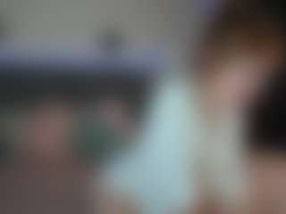 Hailey-Green's Live Sex Cam Show