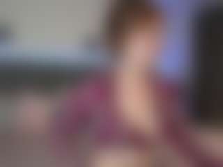 Live cam show with Hailey-Green - Thin on xblisslive.com